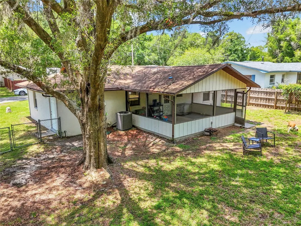 6389 E HOLLY STREET Inverness, FL 34452