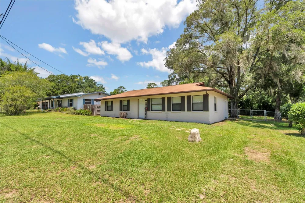 6389 E HOLLY STREET Inverness, FL 34452