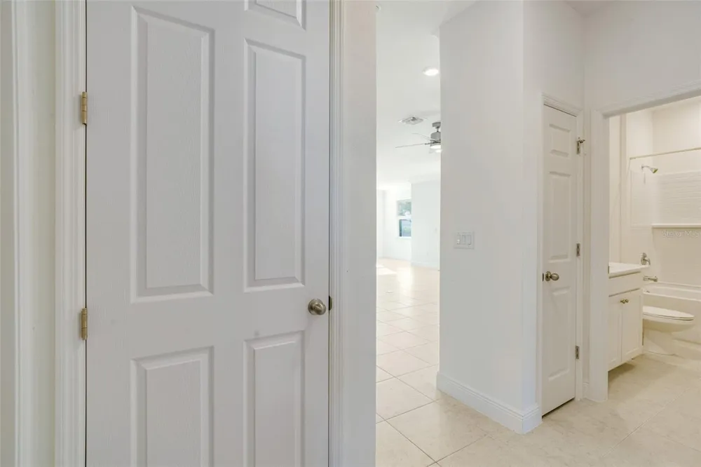 1452 SE 13TH TERRACE Cape Coral, FL 33990