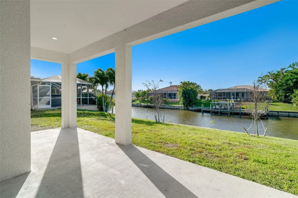 1452 SE 13TH TERRACE Cape Coral, FL 33990