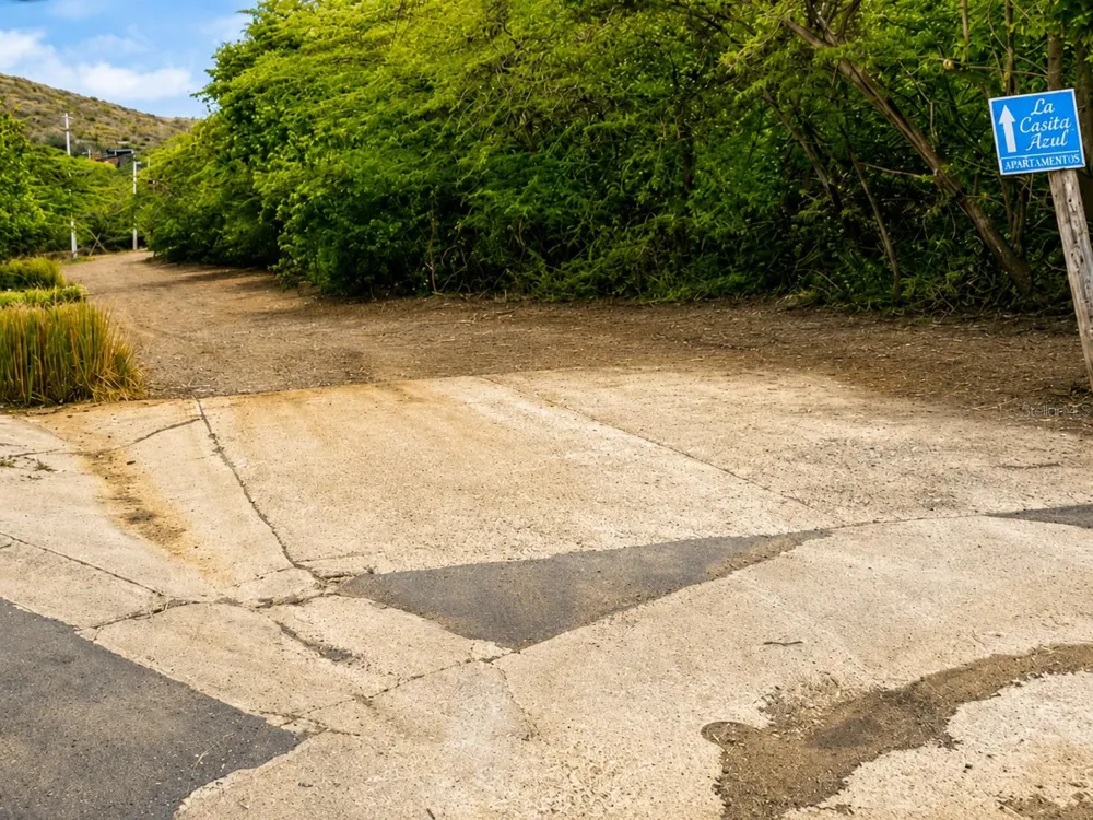 PR 250 KM 2.5 BO FLAMENCO Y SAN ISIDRO Culebra, PR 00775