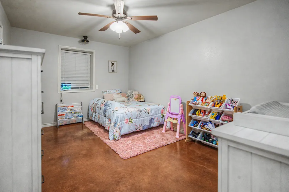 835 Wood Hollow Drive Weatherford, TX 76087
