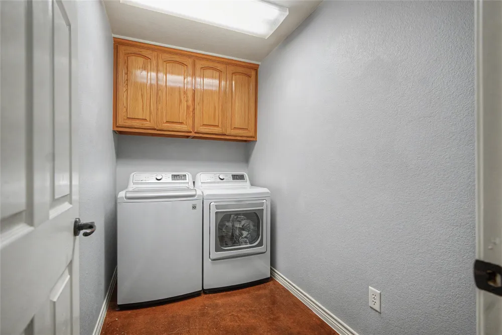 835 Wood Hollow Drive Weatherford, TX 76087