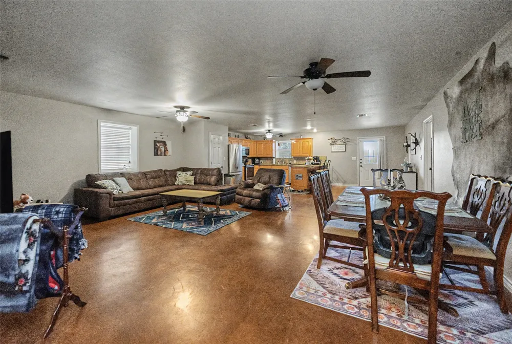 835 Wood Hollow Drive Weatherford, TX 76087