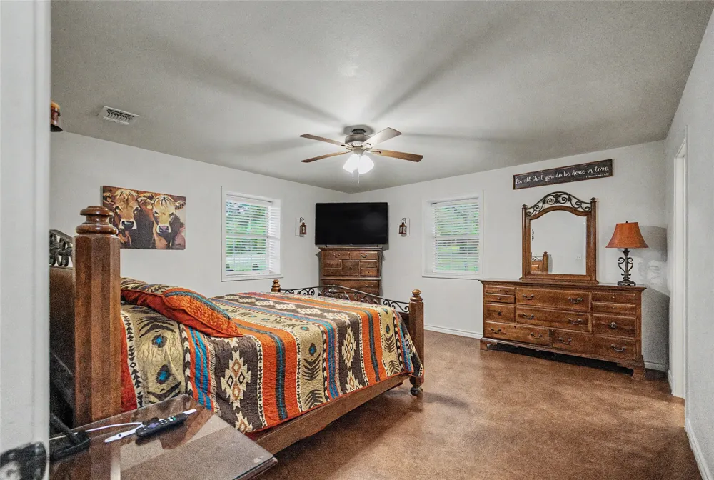 835 Wood Hollow Drive Weatherford, TX 76087