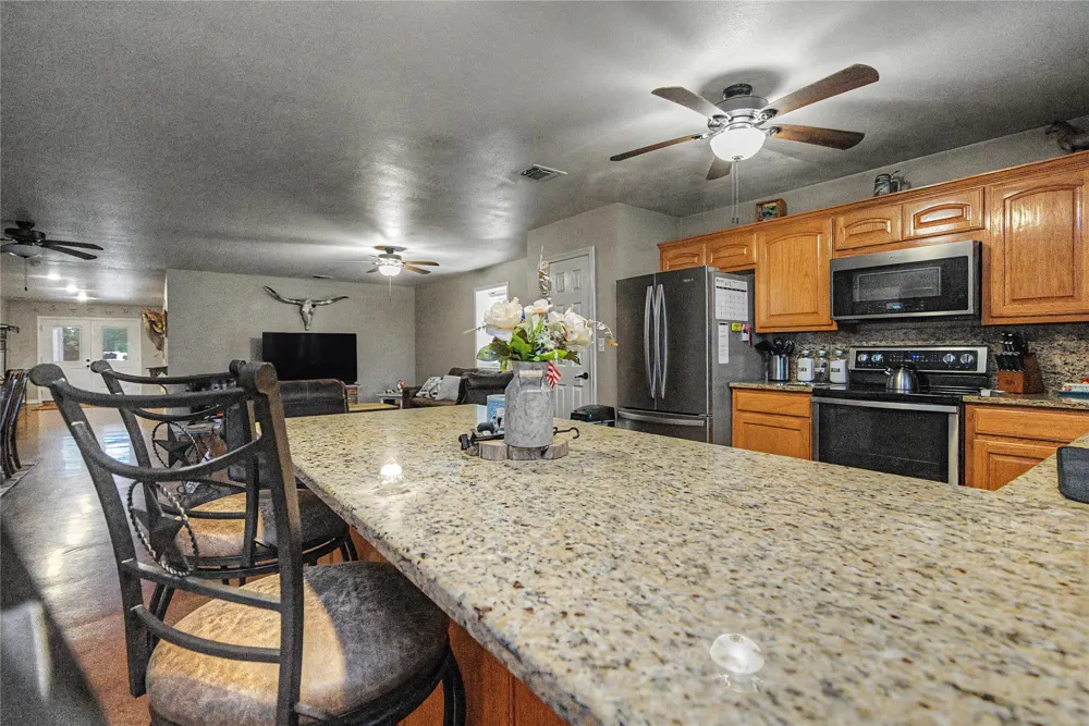 835 Wood Hollow Drive Weatherford, TX 76087
