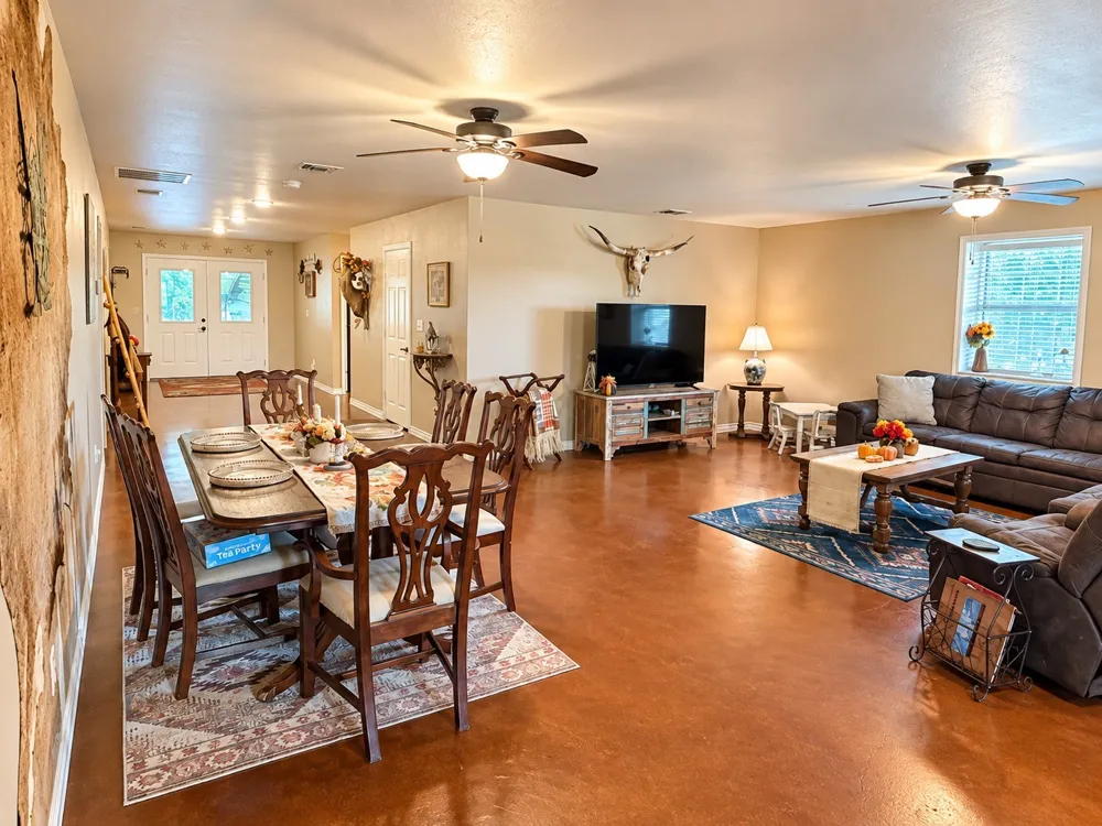 835 Wood Hollow Drive Weatherford, TX 76087