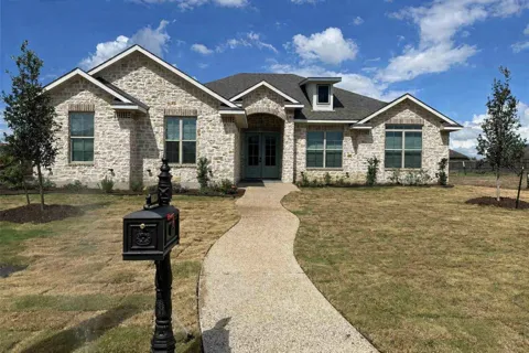 1033 Queen Elizabeth Drive