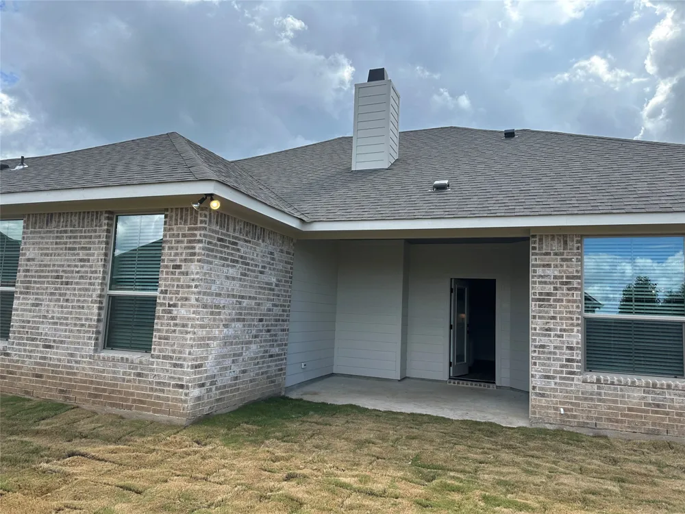 1033 Queen Elizabeth Drive Waco, TX 76657