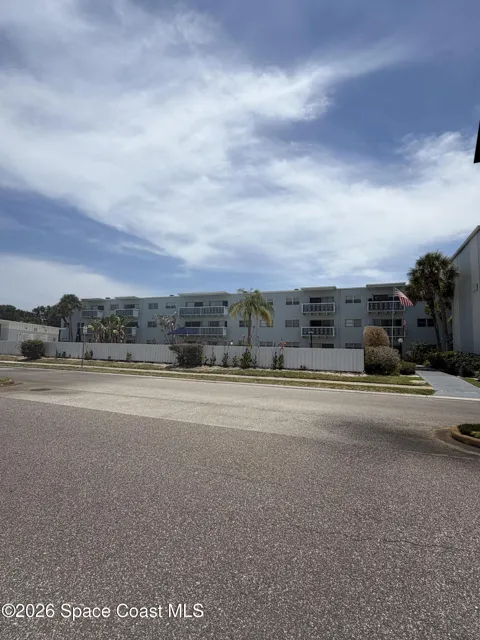 221 Columbia Drive #142