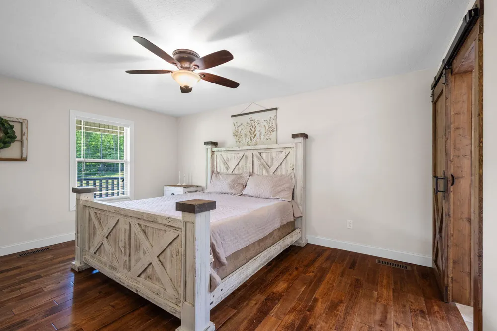 8851 Ra Griffith Highway Whitwell, TN 37397