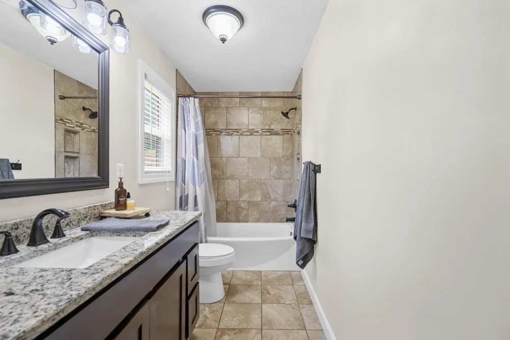 8851 Ra Griffith Highway Whitwell, TN 37397