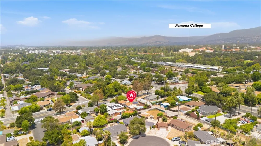 224 S Mills Claremont, CA 91711