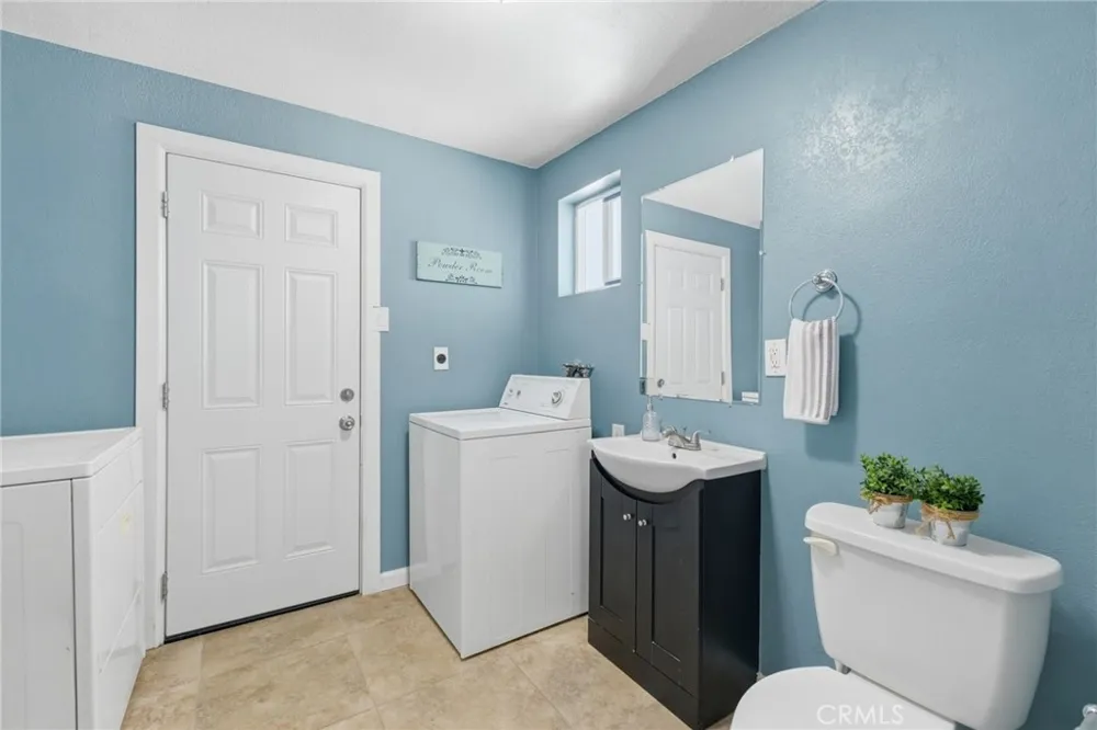 224 S Mills Claremont, CA 91711