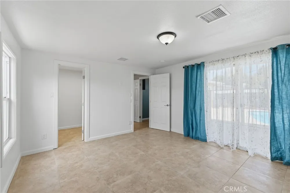 224 S Mills Claremont, CA 91711