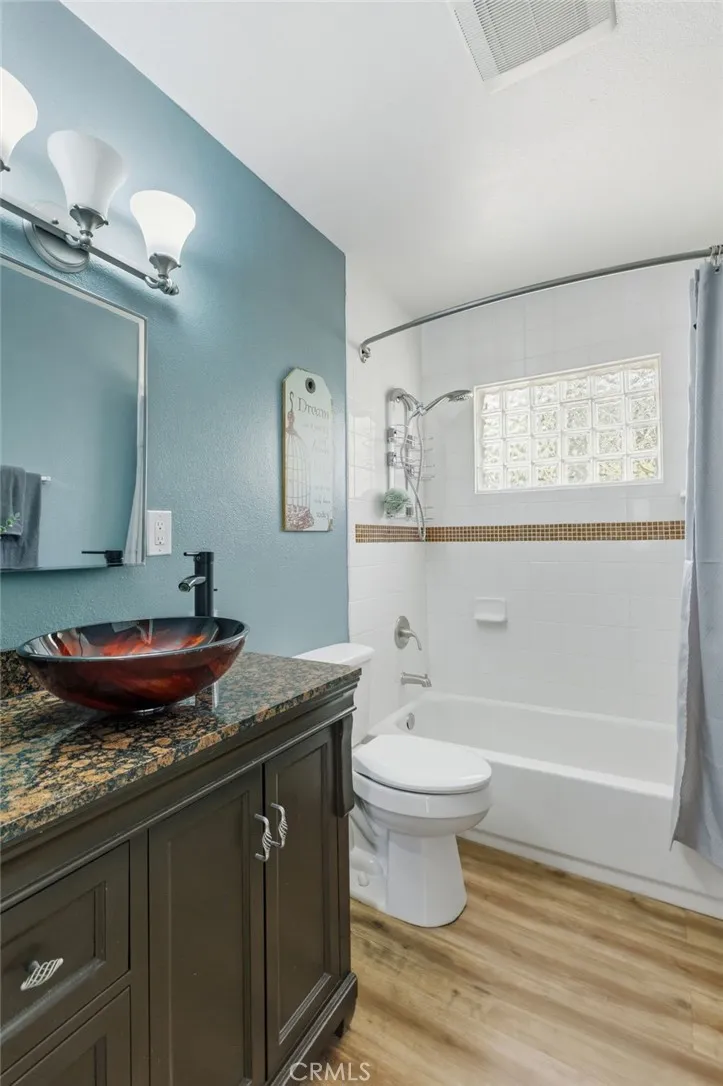 224 S Mills Claremont, CA 91711