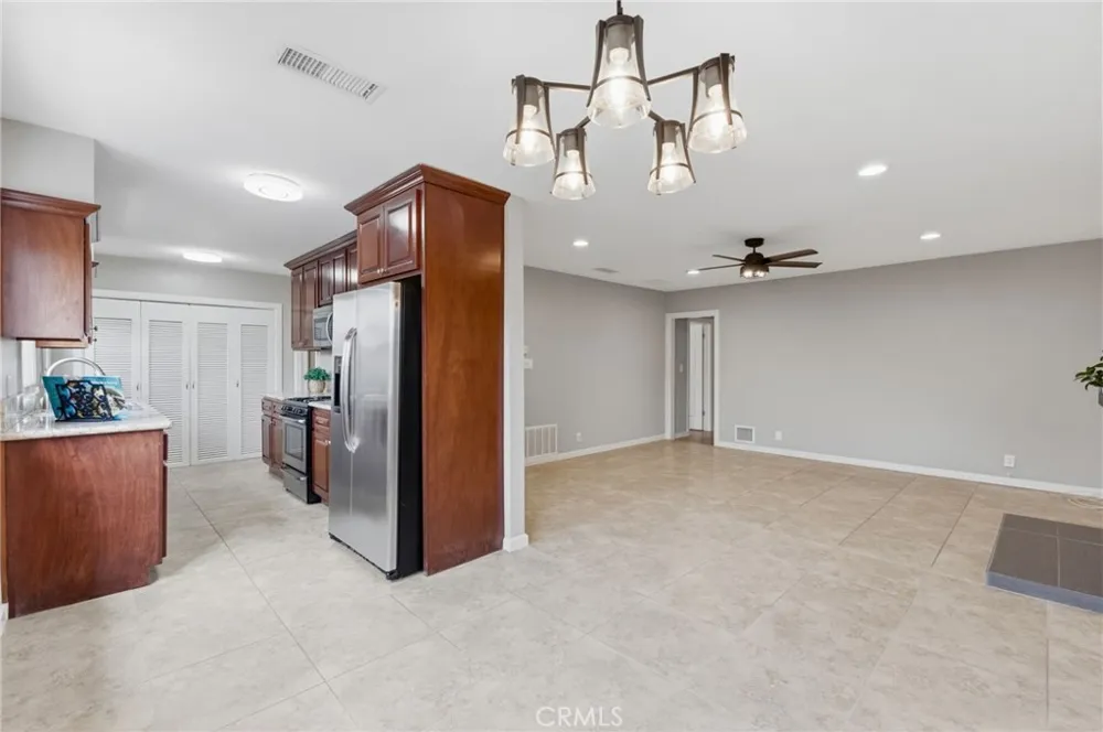 224 S Mills Claremont, CA 91711
