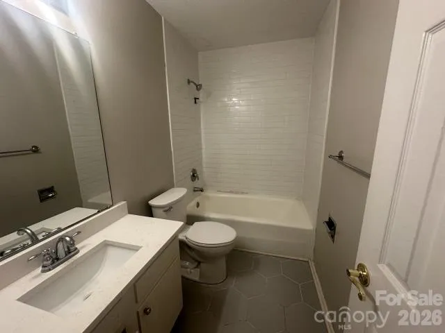 911 Nottingham Drive #19 Gastonia, NC 28054