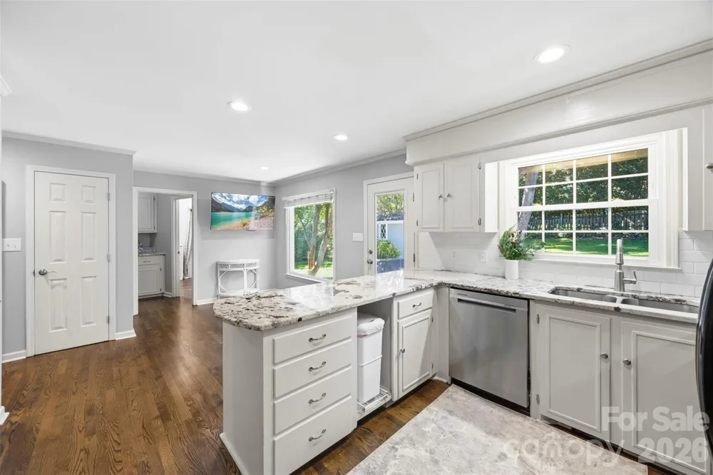 2106 Kings Drive Gastonia, NC 28056