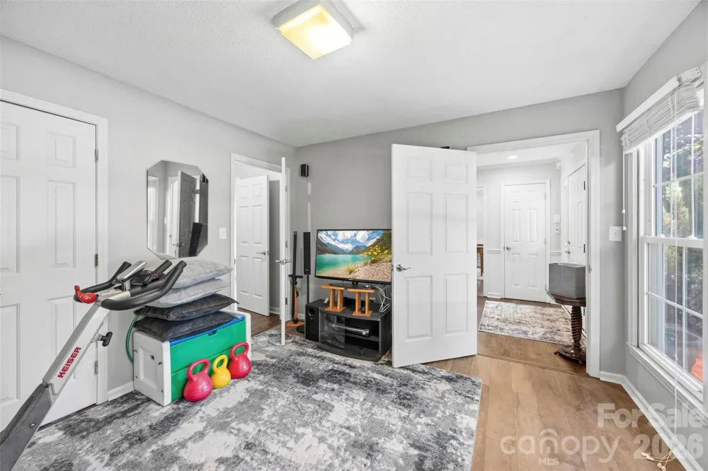 2106 Kings Drive Gastonia, NC 28056