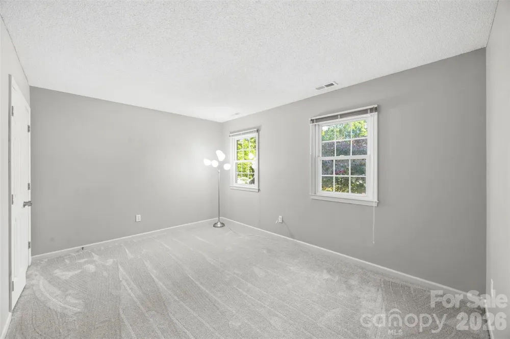 2106 Kings Drive Gastonia, NC 28056