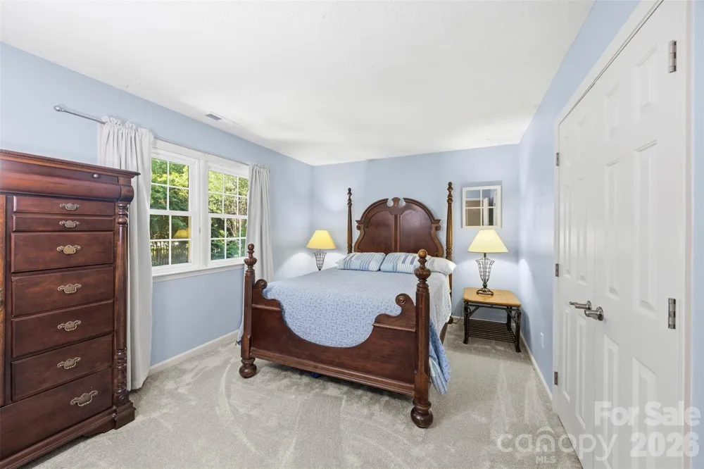 2106 Kings Drive Gastonia, NC 28056
