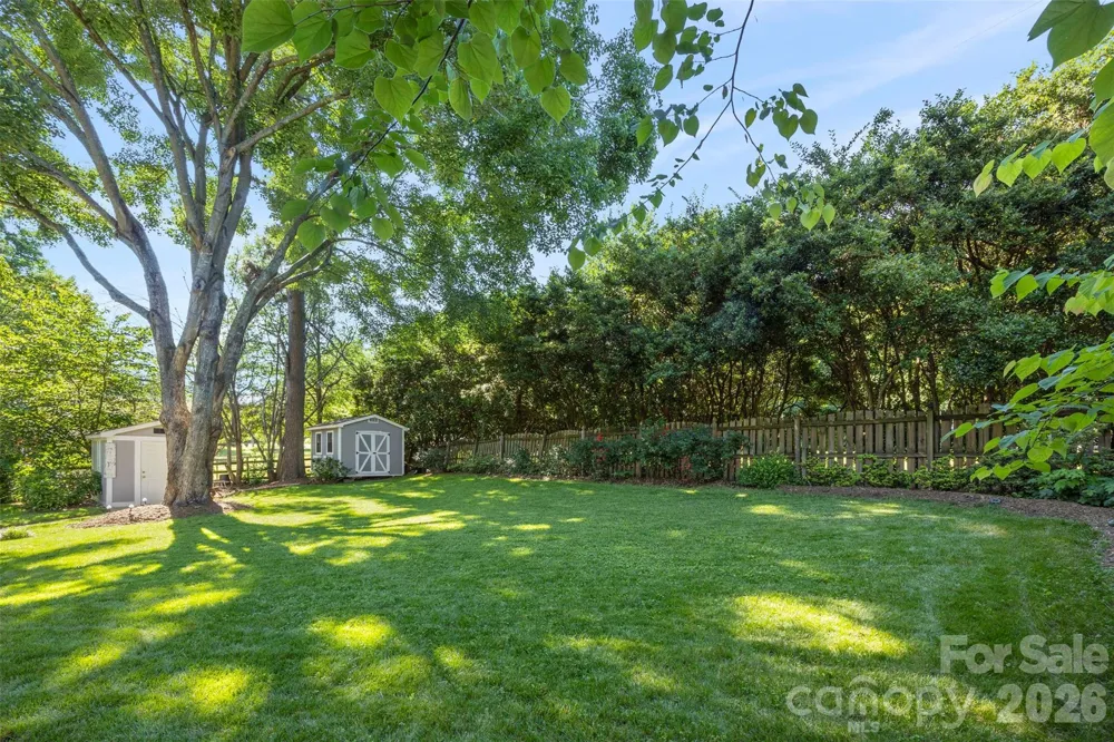 2106 Kings Drive Gastonia, NC 28056