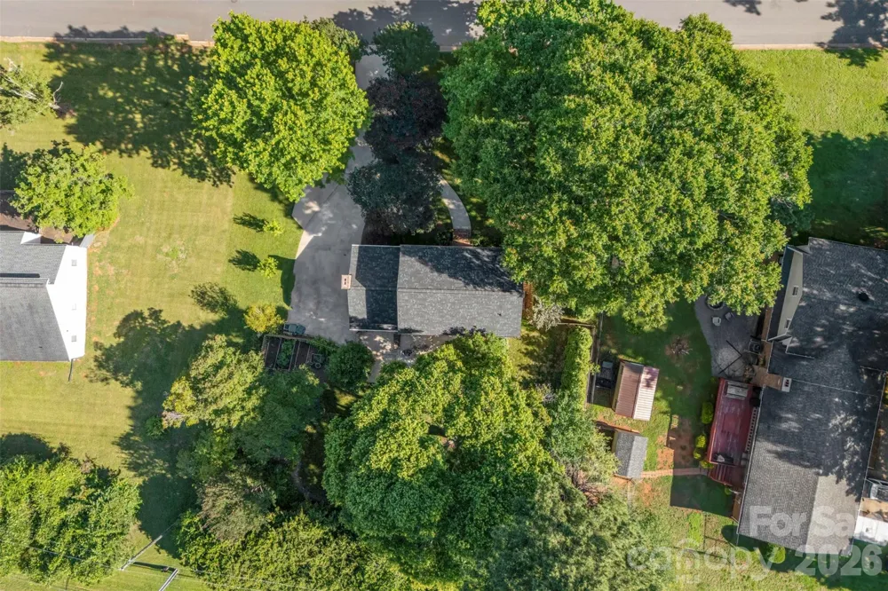 2106 Kings Drive Gastonia, NC 28056