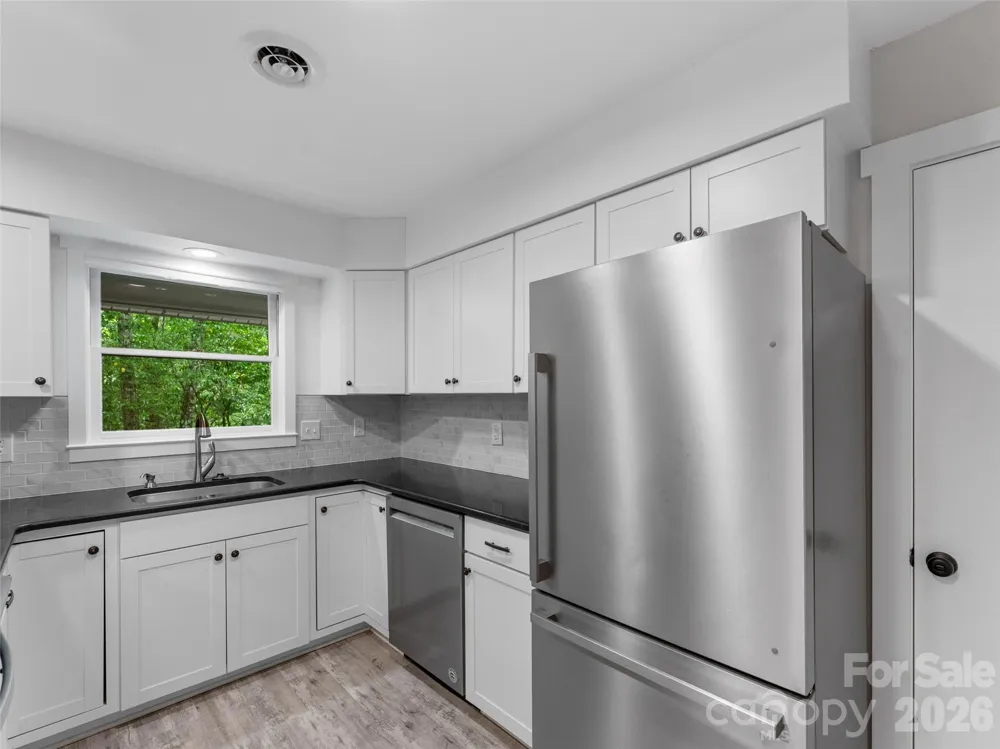90 Cheestoonaya Way Brevard, NC 28712