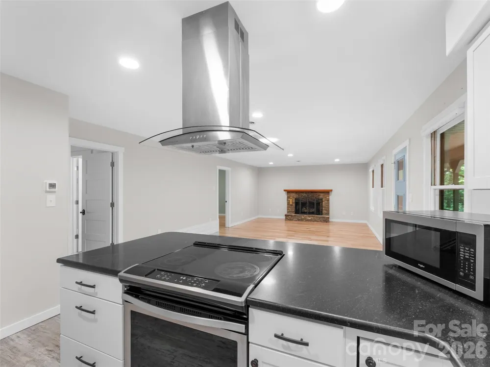 90 Cheestoonaya Way Brevard, NC 28712