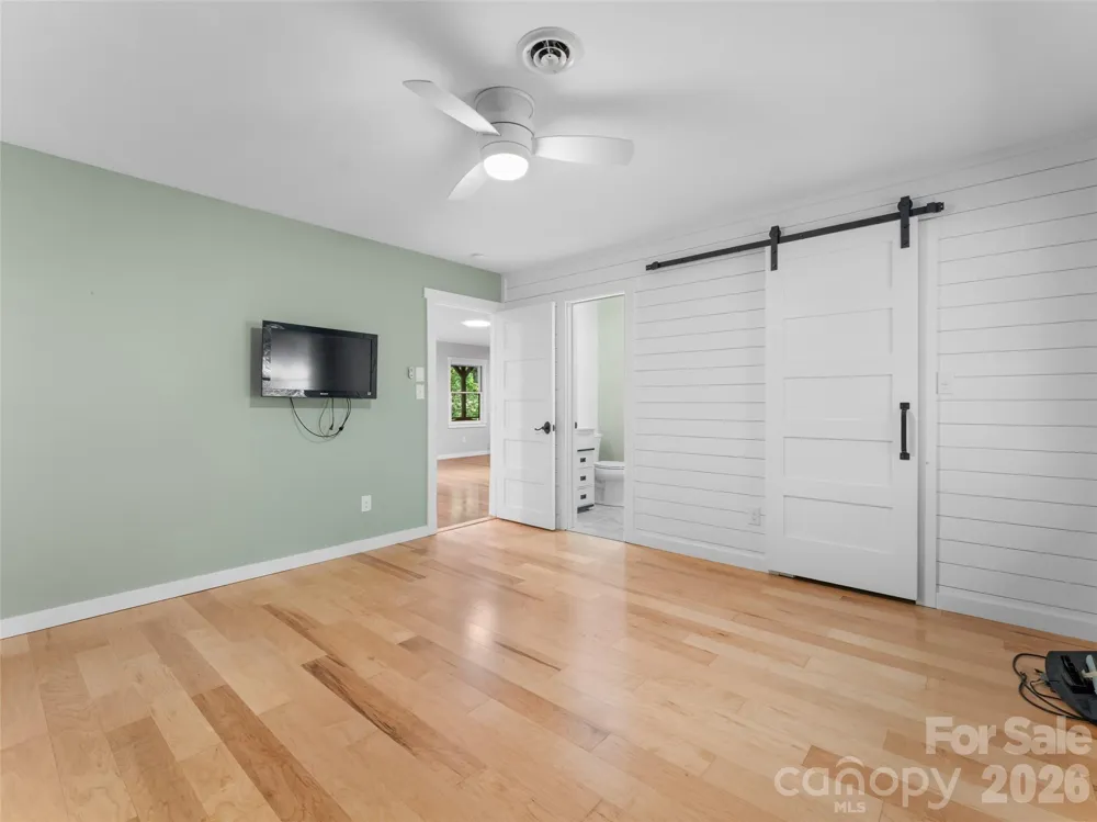 90 Cheestoonaya Way Brevard, NC 28712