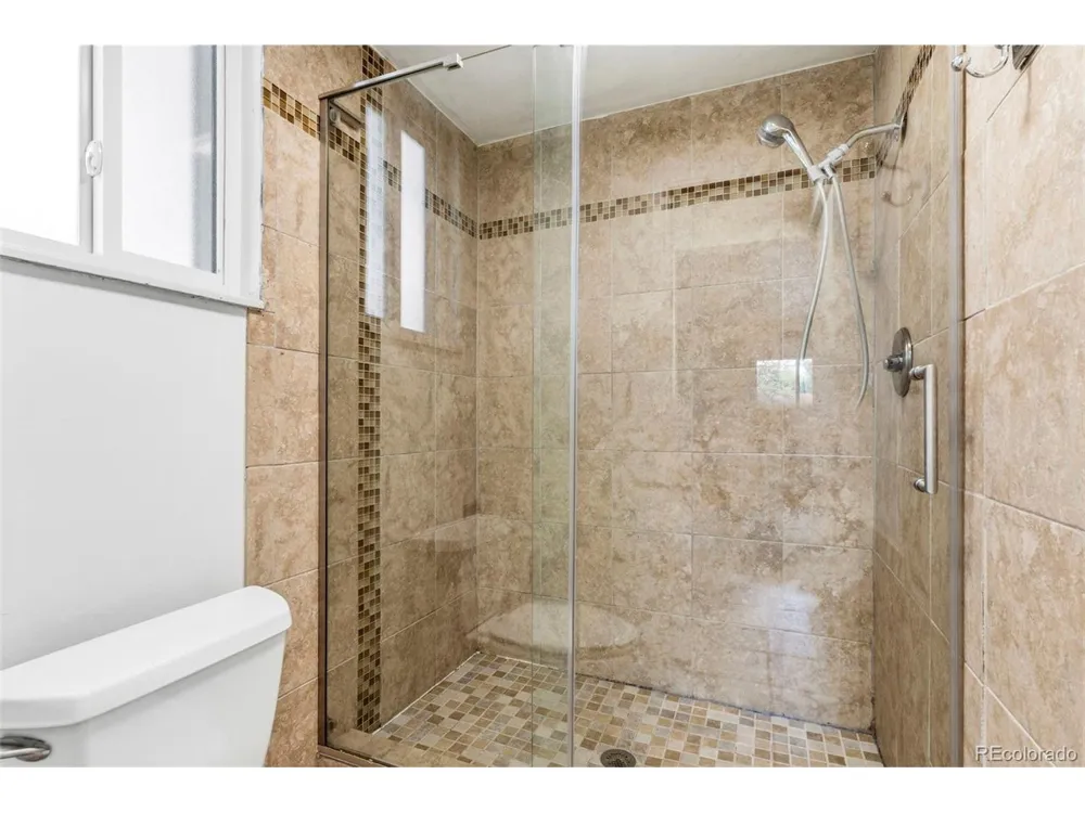 1684 E Dry Creek Place Centennial, CO 80122