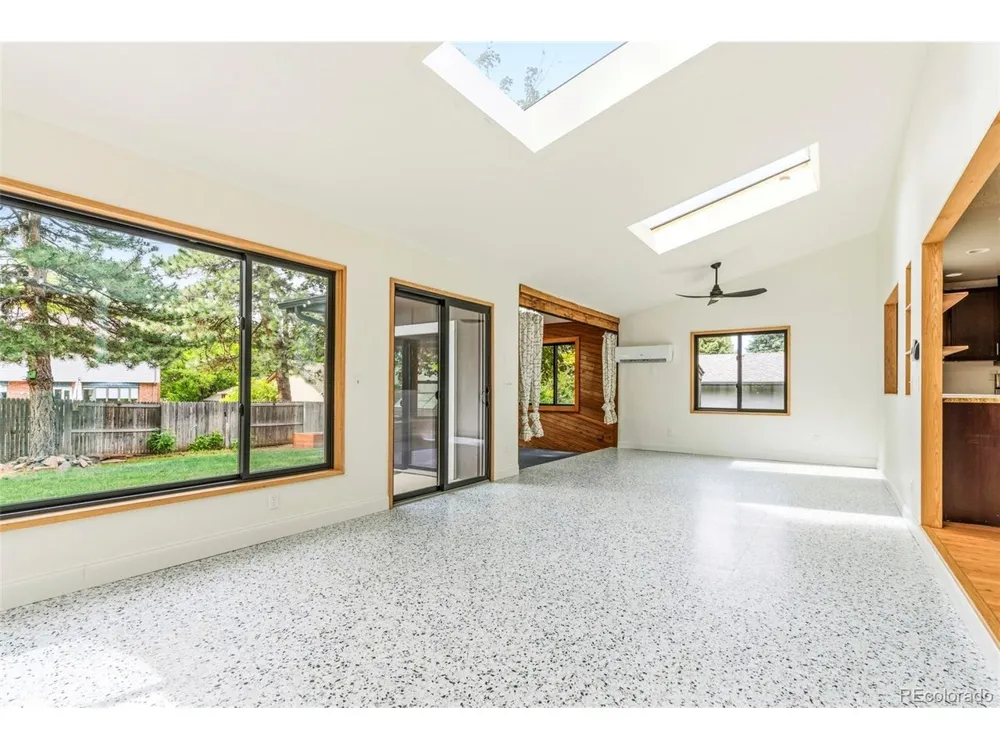 1684 E Dry Creek Place Centennial, CO 80122