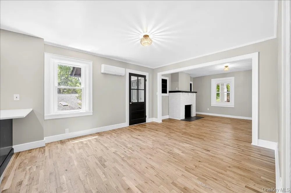 584 Shore Drive New Windsor, NY 12553
