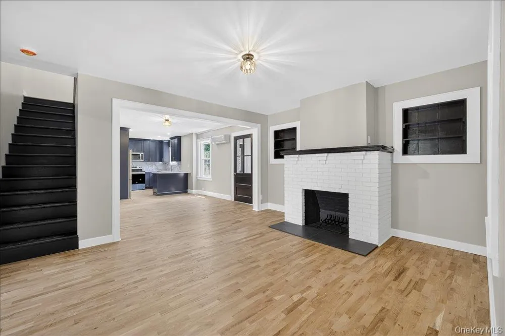 584 Shore Drive New Windsor, NY 12553