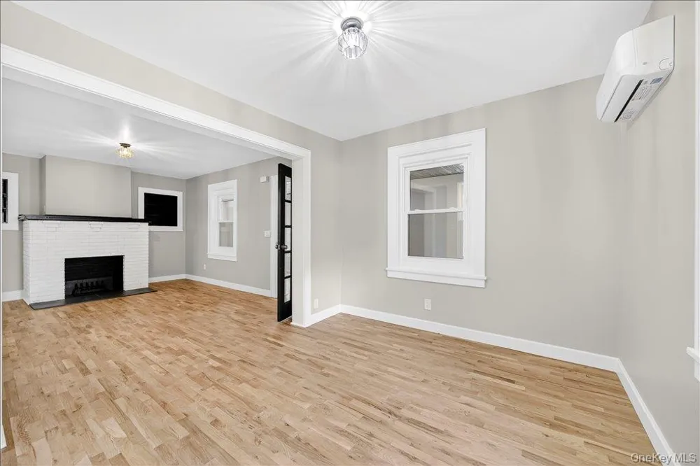 584 Shore Drive New Windsor, NY 12553
