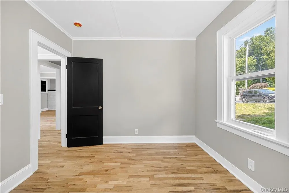 584 Shore Drive New Windsor, NY 12553