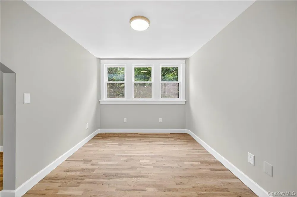 584 Shore Drive New Windsor, NY 12553