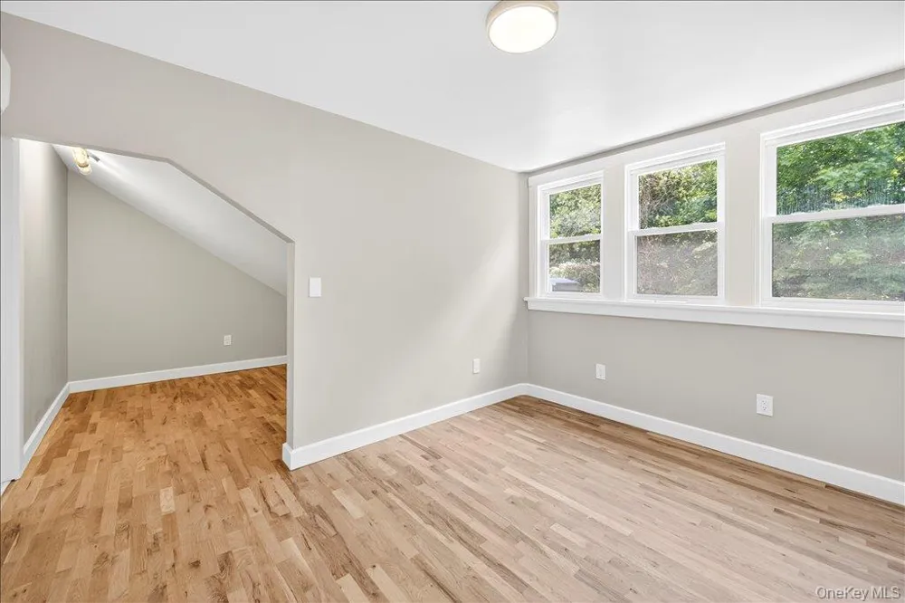 584 Shore Drive New Windsor, NY 12553