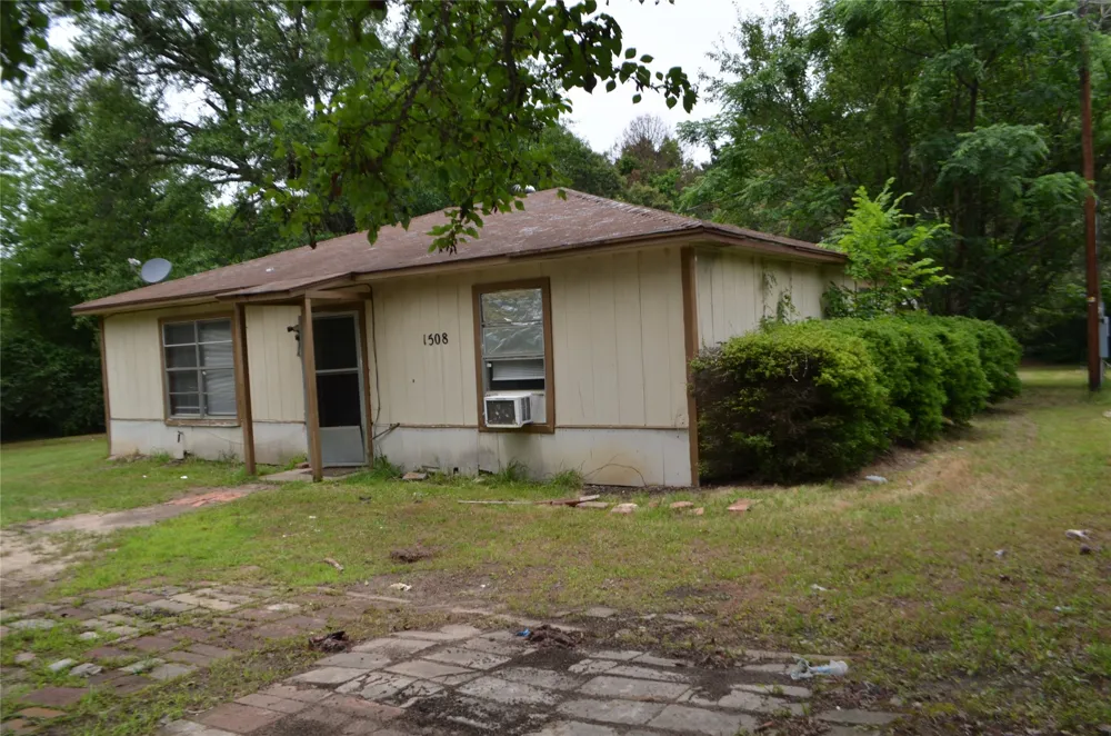 1508 Hwy 135 Overton, TX 75684