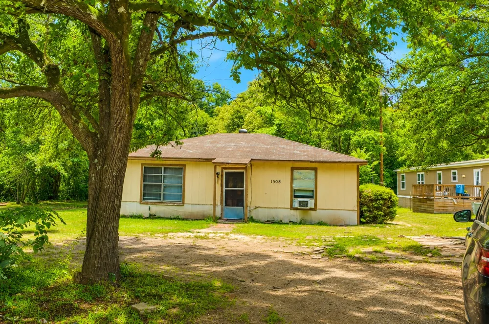 1508 Hwy 135 Overton, TX 75684