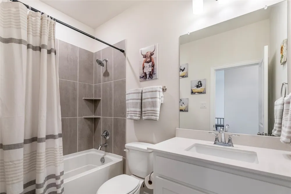 413 Parkside Drive Argyle, TX 76226