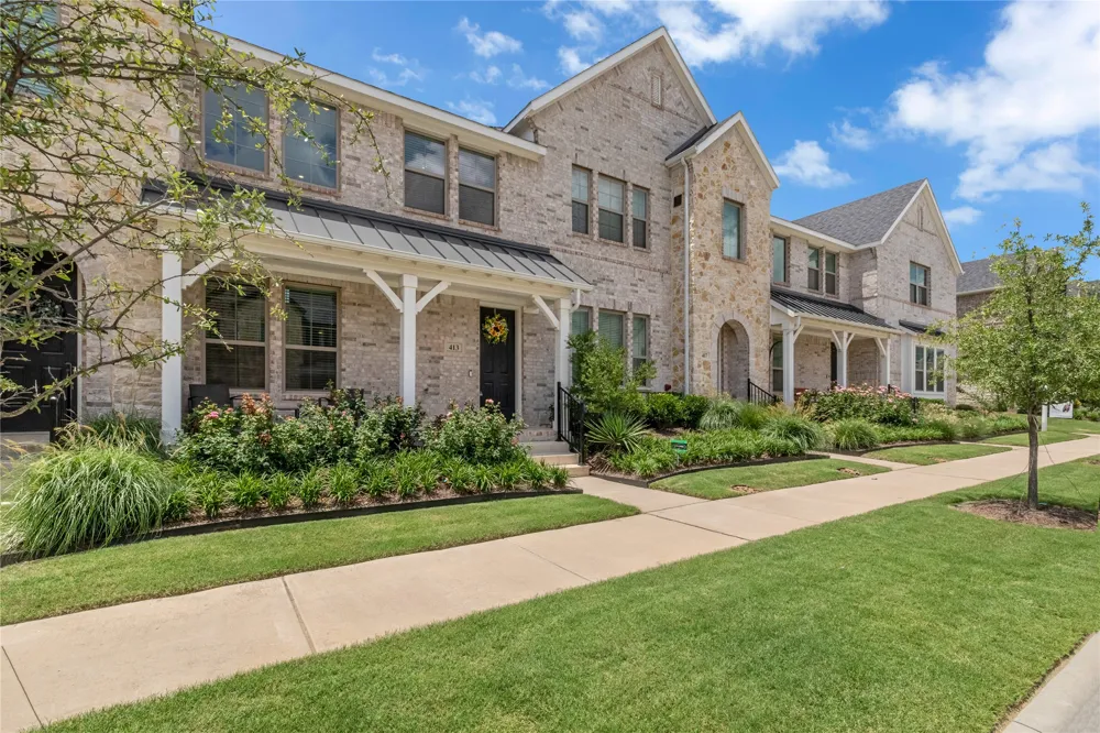 413 Parkside Drive Argyle, TX 76226