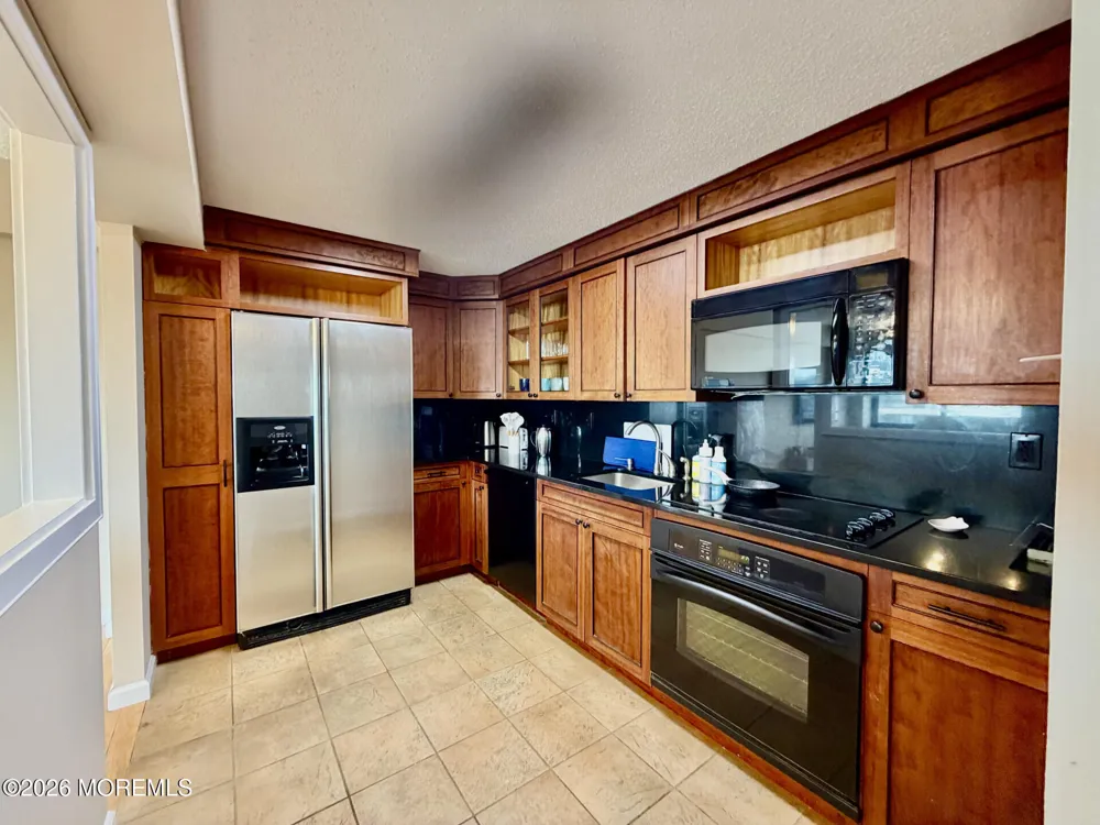 45 Ocean Avenue #7L Monmouth Beach, NJ 07750