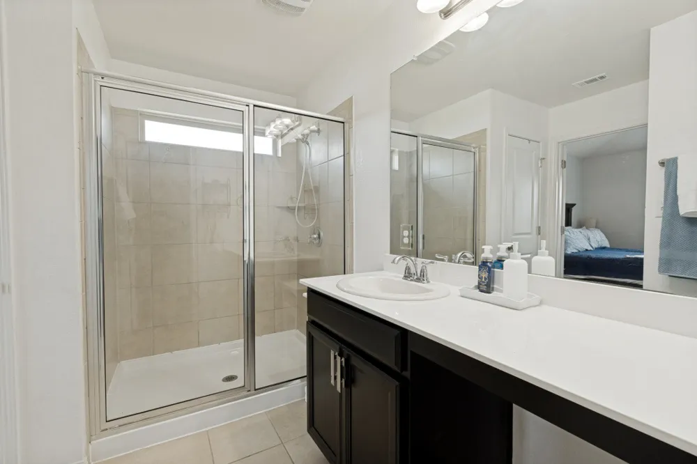 1618 Woodlands Drive Kyle, TX 78640