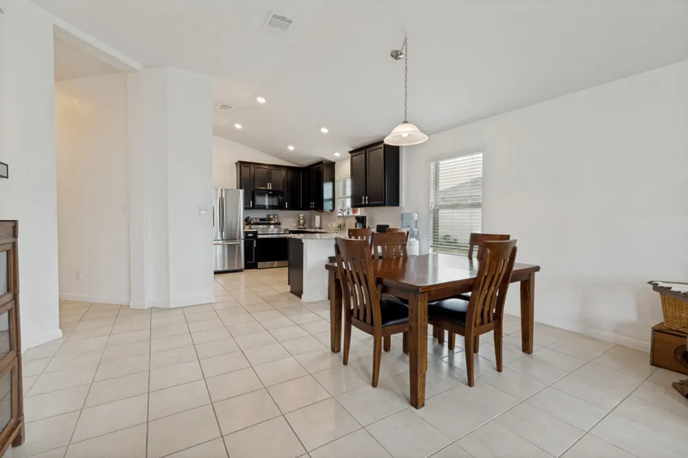 1618 Woodlands Drive Kyle, TX 78640