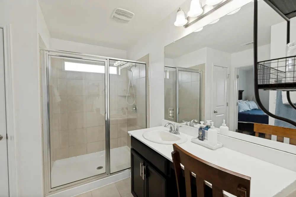 1618 Woodlands Drive Kyle, TX 78640