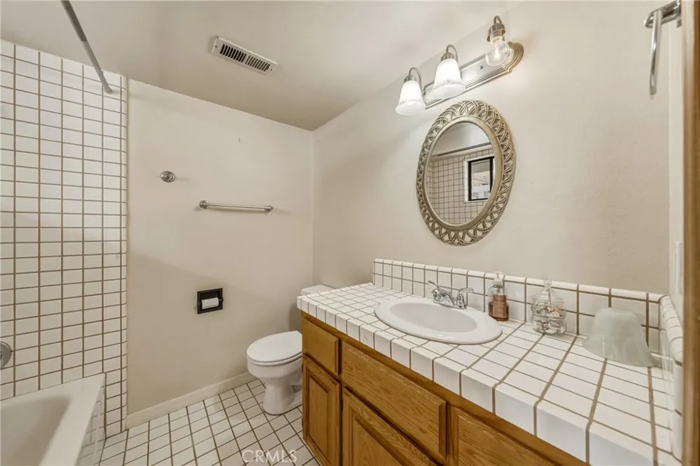 3223 Compton Avenue Lakeport, CA 95453