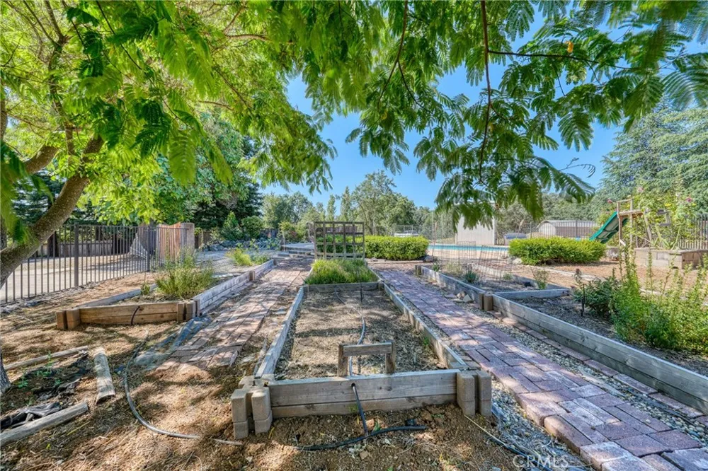 3223 Compton Avenue Lakeport, CA 95453