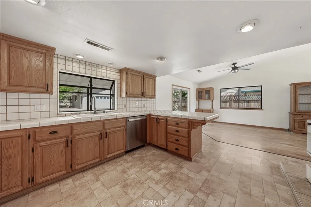 3223 Compton Avenue Lakeport, CA 95453